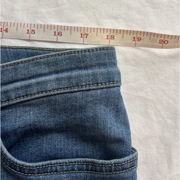 CHAPS Women’s Size 16 Denim Stretch Jeans Madden Capris Cropped Summer Raw Hem - Picture 10 of 12